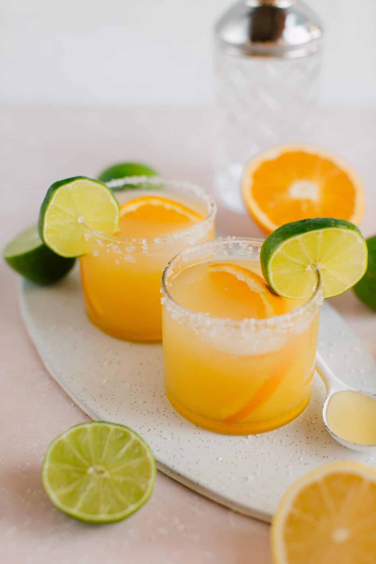 pineapple breeze cocktail rum oasis orange