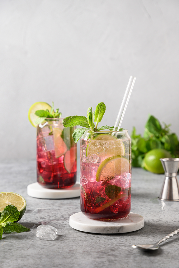 blueberry mojito cocktail